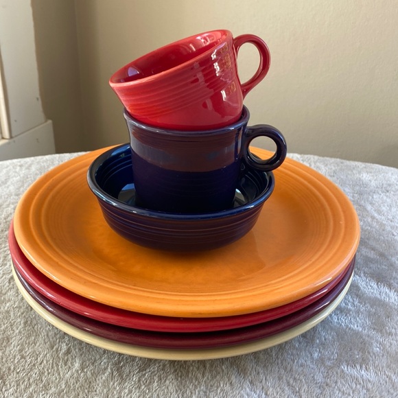 Dining Fiesta Ware Plate Cup Bowl 7 Piece Bundle Poshmark